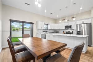9265 NW 16th St 9265, Pembroke Pines, FL 33024 - MLS#A11864269