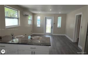 2793 Shawnee Rd B West Palm Beach, FL 33406 - MLS#A11864279
