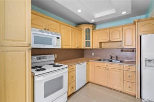 2025 Ne 164th St 907 North Miami Beach, FL 33162 - MLS#A11864282