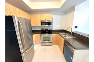 7516 NE 1st Ave 302, Miami, FL 33138 - MLS#A11864283