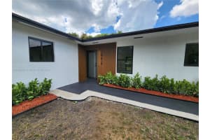 19610 Sw 117th Ave, Miami
