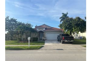 18581 Nw 23rd St, Pembroke Pines