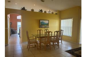 18581 Nw 23rd St Pembroke Pines, FL 33029 - MLS#A11864304