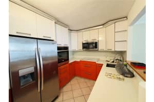 1817 S Ocean Dr 622, Hallandale Beach