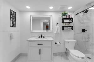 9000 Sw 24th St 223c, Miami