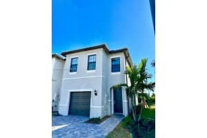 8648 Escue St, Lake Worth, FL 33467 - MLS#A11864365