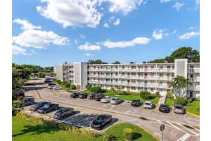 1032 Ellesmere B 1032, Deerfield Beach
