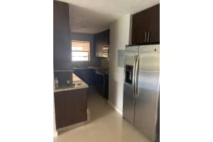 8810 Fontainebleau Blvd 104 Miami, FL 33172 - MLS#A11864401