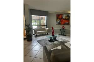 1000 Saint Charles Pl 413 Pembroke Pines, FL 33026 - MLS#A11864443
