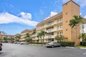 1891 S Ocean Dr 202, Hallandale Beach