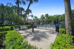 530 S Park Rd 18-11 Hollywood, FL 33021 - MLS#A11864458