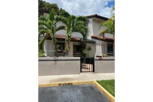 13466 Sw 62nd St 105b, Miami