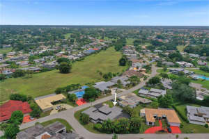 5708 Mulberry Dr 5708 Tamarac, FL 33319 - MLS#A11864519