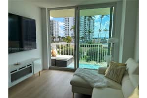 3020 NE 32nd Ave 721, Fort Lauderdale, FL 33308 - MLS#A11864535
