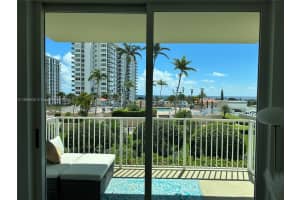 3020 NE 32nd Ave 721, Fort Lauderdale, FL 33308 - MLS#A11864535