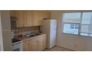 1300 Douglass Ave 4, West Palm Beach, FL 33401 - MLS#A11864546