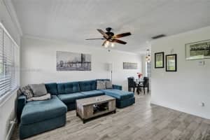 2451 Ne 49th St 212, Fort Lauderdale