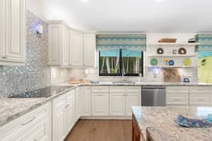 9945 W Tree Tops Court Davie, FL 33328 - MLS#A11864552