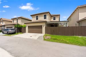 24442 SW 117th Path, Homestead, FL 33032 - MLS#A11864559