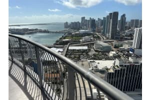 1750 N Bayshore Dr 5614, Miami