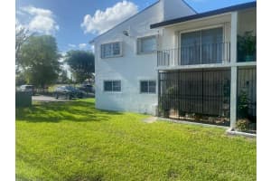 9520 Sw 8th St 111 Miami, FL 33174 - MLS#A11864580