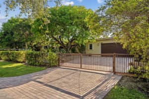 17625 SW 91st Ave., Palmetto Bay, FL 33157 - MLS#A11864591