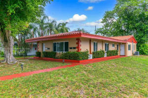 17001 Ne 20th Ave 1 North Miami Beach, FL 33162 - MLS#A11864616