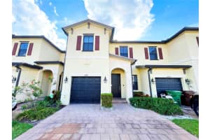 10332 W 33rd Ct, Hialeah