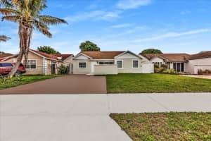 20327 Nw 33rd Ave Miami Gardens, FL 33056 - MLS#A11864637
