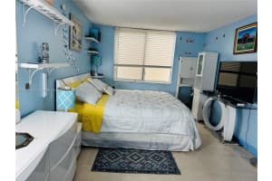 2649 Nw 48th Ter 334, Lauderdale Lakes
