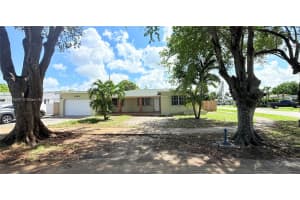 5355 W 11th Ave, Hialeah