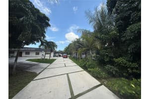 15765 Sw 206th Ave Miami, FL 33187 - MLS#A11864698