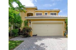 8902 Sw 208th Ter, Cutler Bay