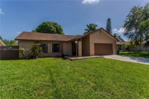 11210 Sw 157th St, Miami