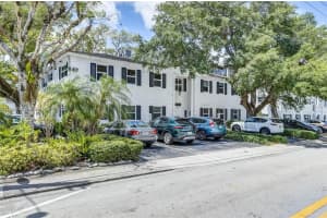 1280 Se 2nd Ct 1, Fort Lauderdale