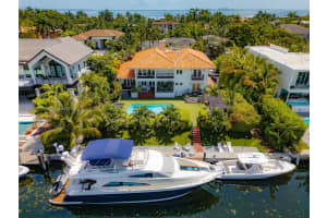 6850 Sunrise Ter Coral Gables, FL 33133 - MLS#A11864773