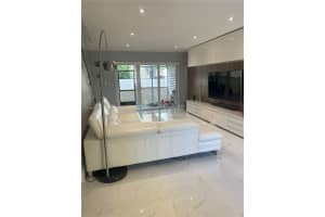 8310 SW 154th Ave 27, Miami, FL 33193 - MLS#A11864793