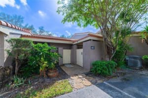 402 St Andrews Rd 55, Hollywood