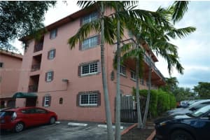 680 Tennis Club Dr 107, Fort Lauderdale