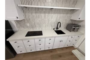 16800 Nw 72nd Ct 0, Hialeah