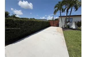 16800 NW 72nd Ct 0, Hialeah, FL 33015 - MLS#A11864825
