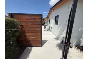 16800 NW 72nd Ct 0, Hialeah, FL 33015 - MLS#A11864825