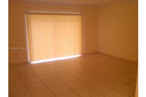 835 SW 8th St 1, Hallandale Beach, FL 33009 - MLS#A11864895