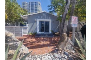 MLS# A11864911, Hollywood, Florida 33019