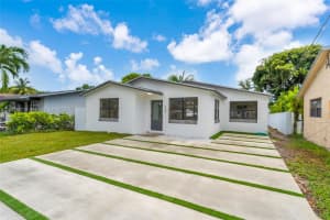 4100 SW 20th St, Hollywood, FL 33023 - MLS#A11864927