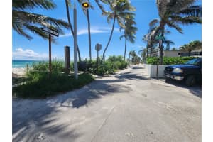 315 Walnut St 2 Hollywood, FL 33019 - MLS#A11864928