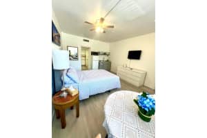 26 Diplomat Pkwy 2263 Hallandale Beach, FL 33009 - MLS#A11864944