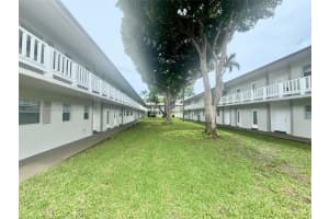 430 Se 2nd Ave 4, Deerfield Beach