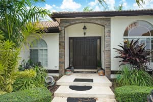 19880 SW 134th Ave, Miami, FL 33177 - MLS#A11865015