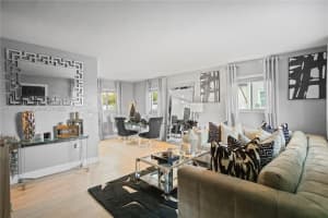 1000 N 71st Ter, Hollywood